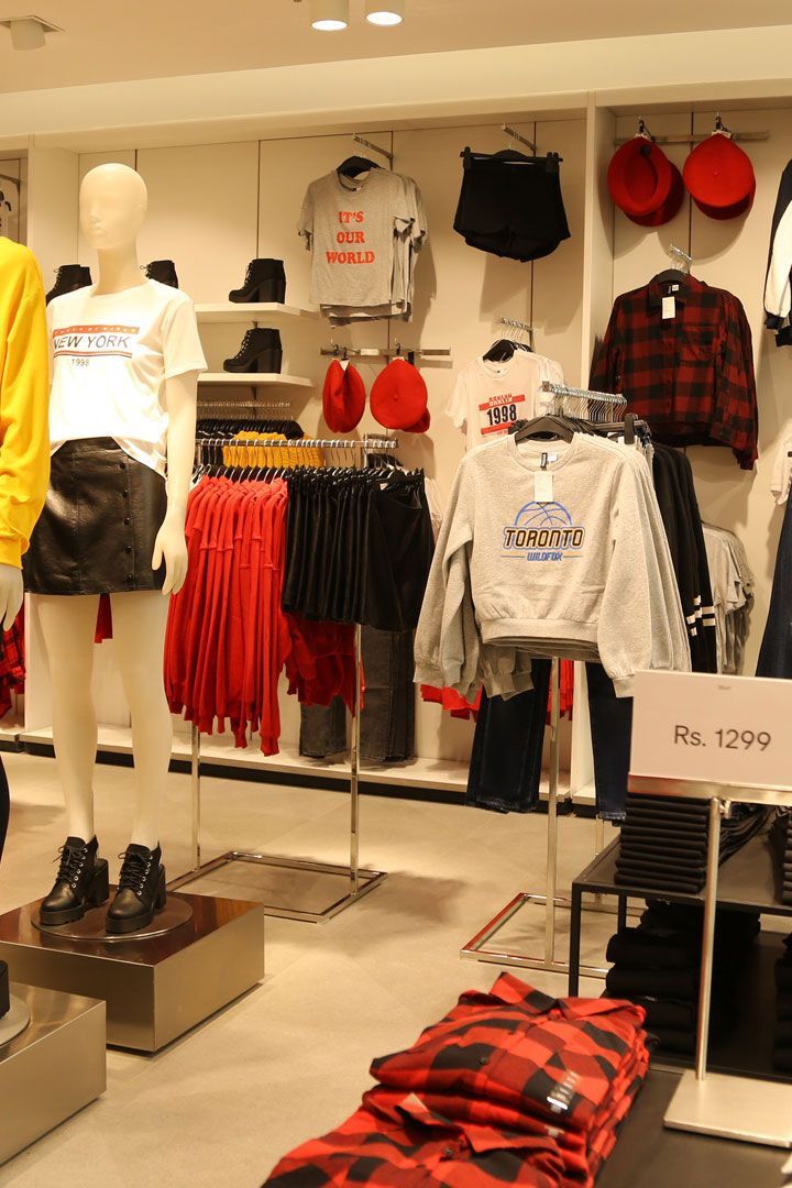 Fashion retail display